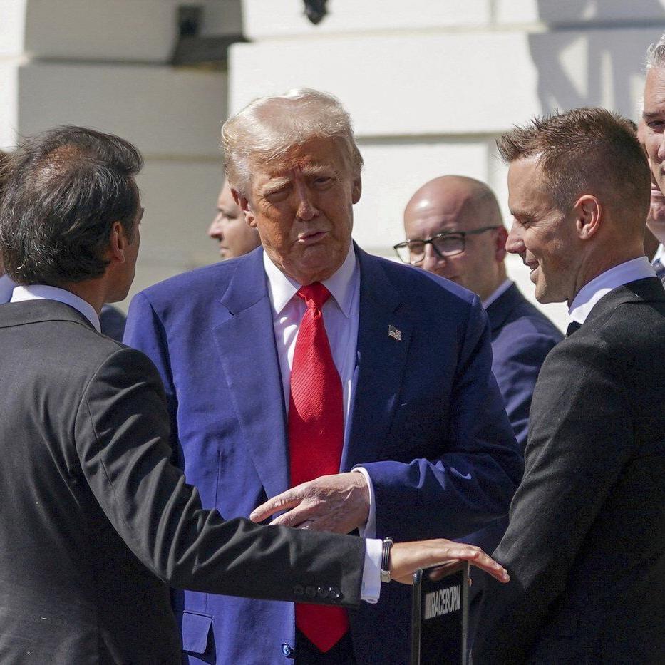 Trump's tariff turnaround shows he's vulnerable to pressure, says former negotiator